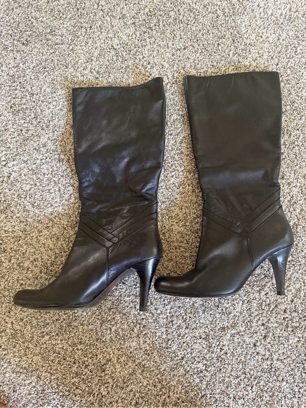 Classic Black Leather Mid-Calf Heeled Boots